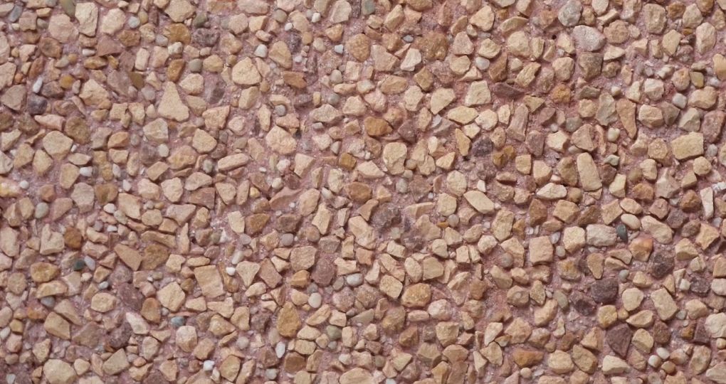 Béton désactivé couleur rouge