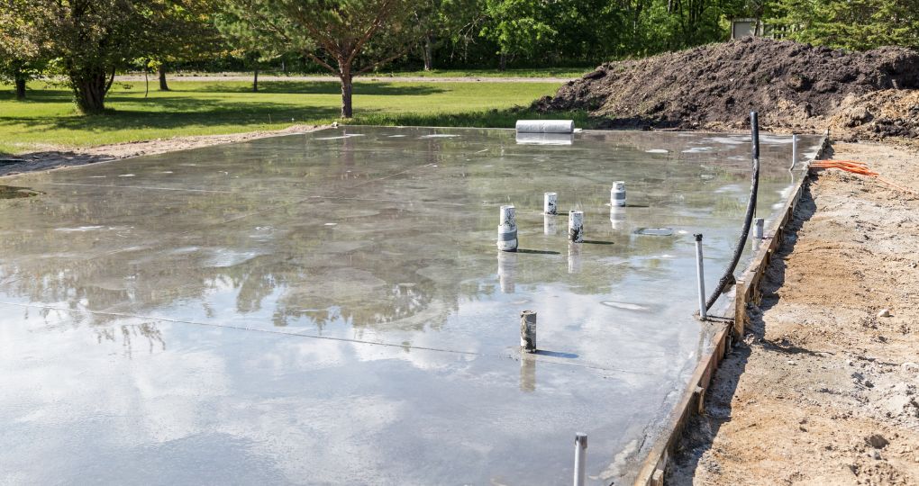 Réalisation de la cure du béton