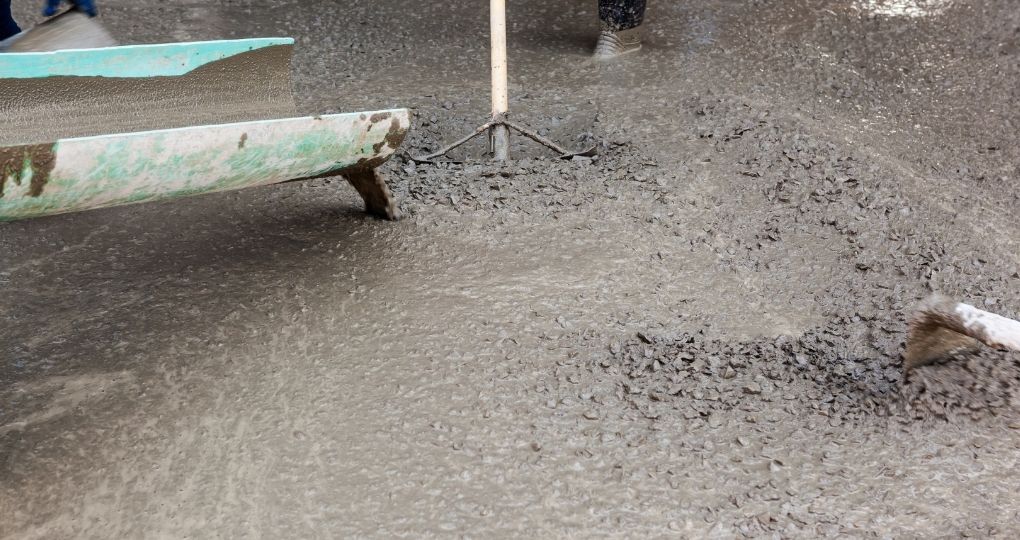 Réussir le mélange du béton désactivé