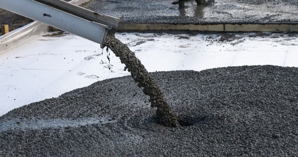Quand retirer un coffrage en béton